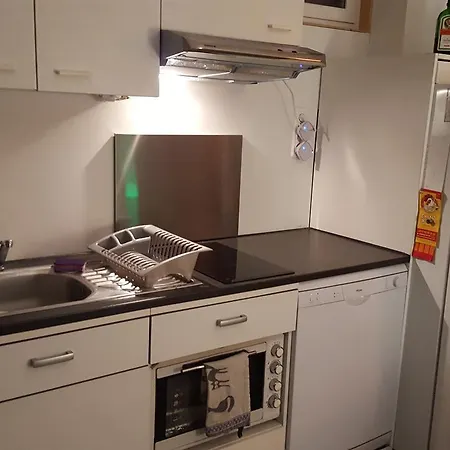 Excelsior Apartment *